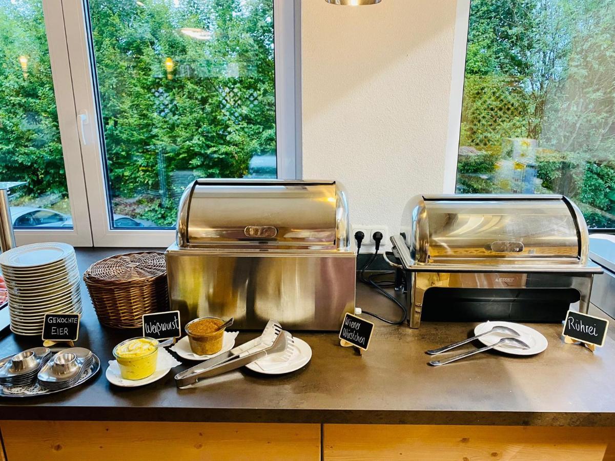Hotel Nesselwanger Hof Bagian luar foto