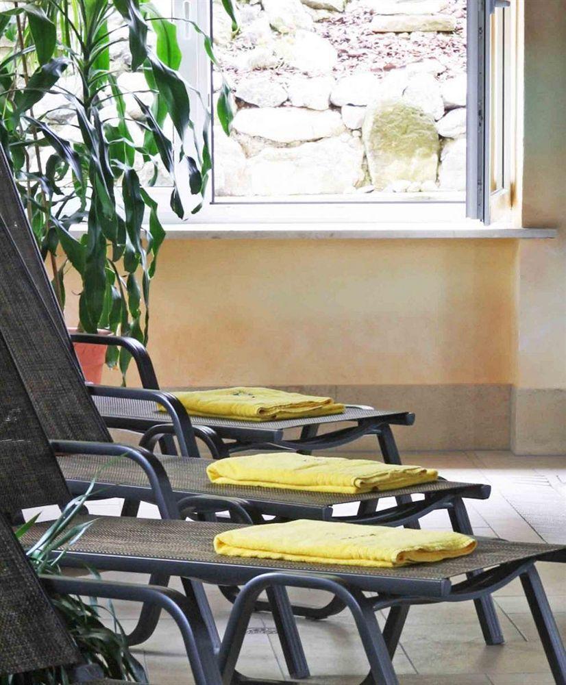 Hotel Nesselwanger Hof Bagian luar foto
