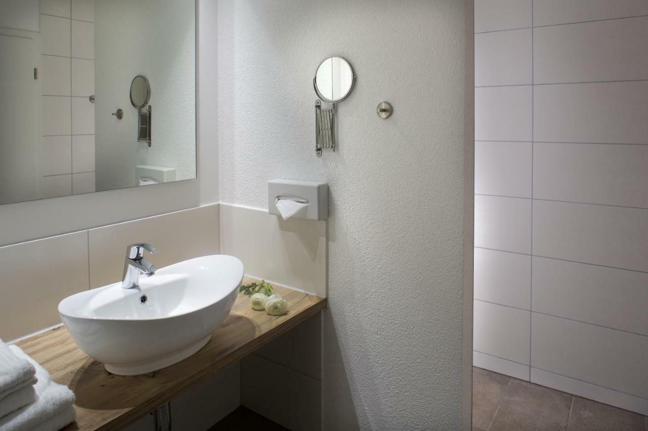 Hotel Nesselwanger Hof Bagian luar foto
